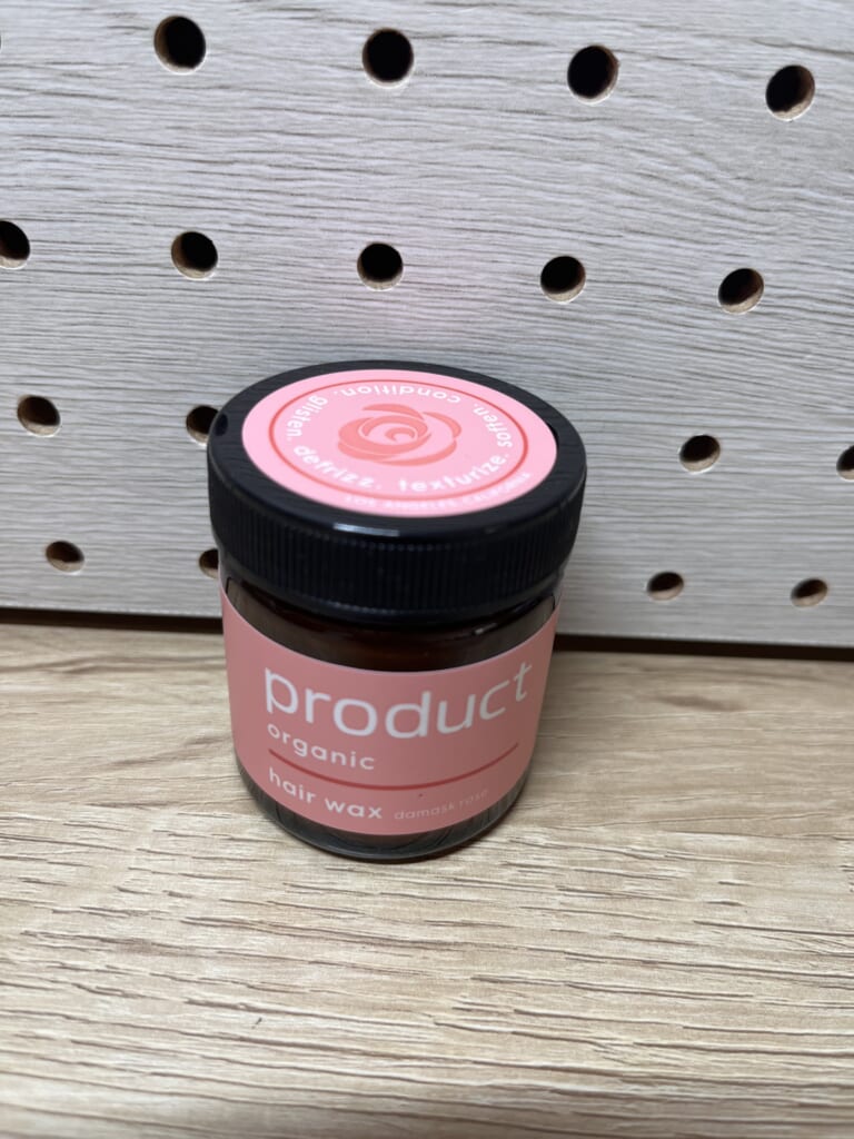 アエナで購入したproduct（ザ・プロダクト）のヘアワックス ダマスクローズ42g。ピンクのラベルが特徴のヘアワックス。